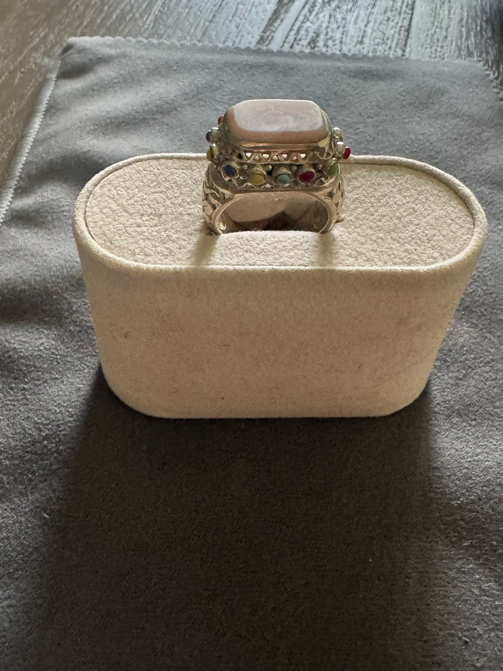 Multi-Stone Silver Statement Ring missing one small stone size 7.5